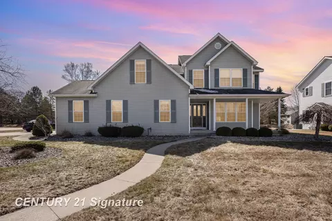 7 Cobblestone, Saginaw, MI 48603