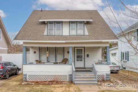 1106 W A, Iron Mountain, MI 49801