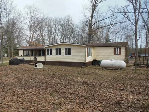 2521 Cherry Grv, Harrison, MI 48625 photo 7
