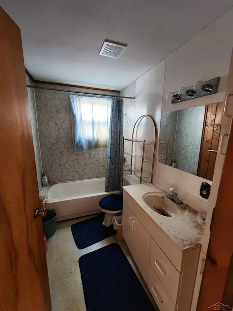 1496 Center, Gladwin, MI 48624 photo 16