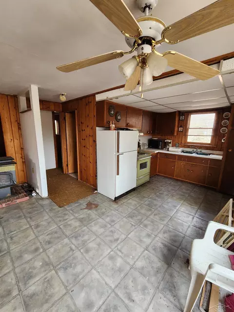1496 Center, Gladwin, MI 48624 photo 10
