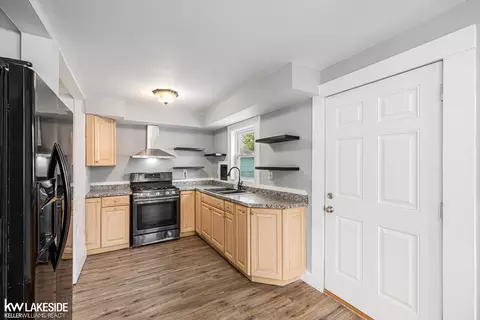 Kitchen - 1951 Saint Clair, Algonac, MI 48001 photo 1 of 1