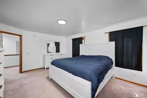 Bedroom - 1100 Donnalee, Monroe, MI 48162 photo 1 of 5