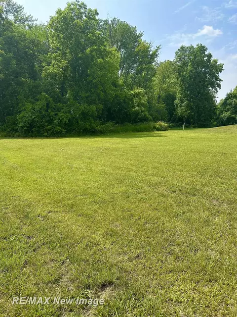 1500 Midland, Saginaw, MI 48638