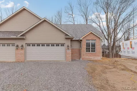 1659 Rivers Edge, Adrian, MI 49221