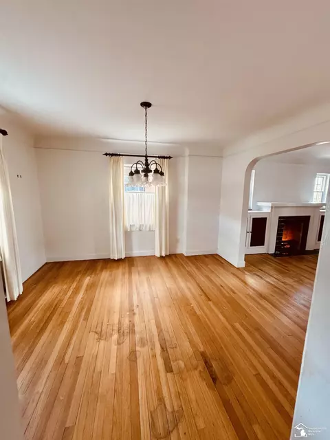529 Godfroy, Monroe, MI 48162 photo 13
