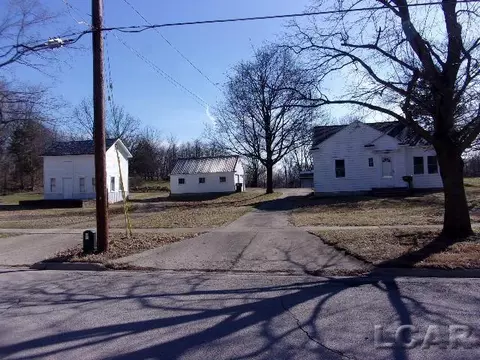 515 N Maple Grove Ave, Hudson, MI 49247