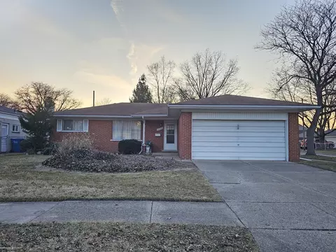 29659 Apolonia, Warren, MI 48092