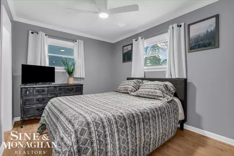 Bedroom - 422 Edgewater, Algonac, MI 48001 photo 2 of 4