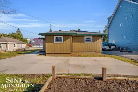 Other - 422 Edgewater, Algonac, MI 48001 photo 7 of 9