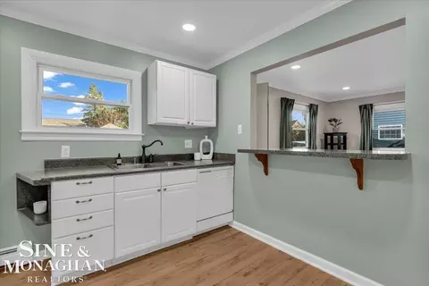 Kitchen - 422 Edgewater, Algonac, MI 48001 photo 1 of 4