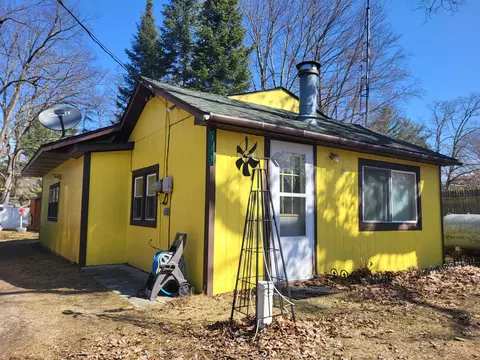 115 Alley, Lake, MI 48632