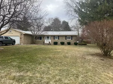4172 Meadowbrook, Freeland, MI 48623
