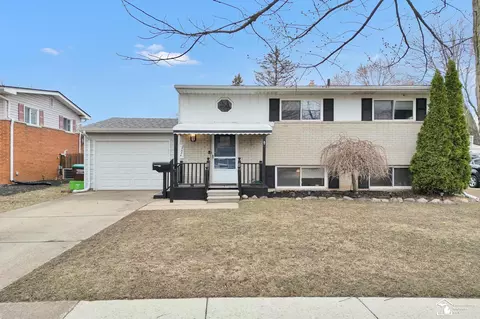 23454 W Ditner, Rockwood, MI 48173