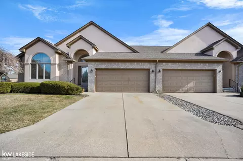 52258 Fish Crk, Macomb, MI 48042