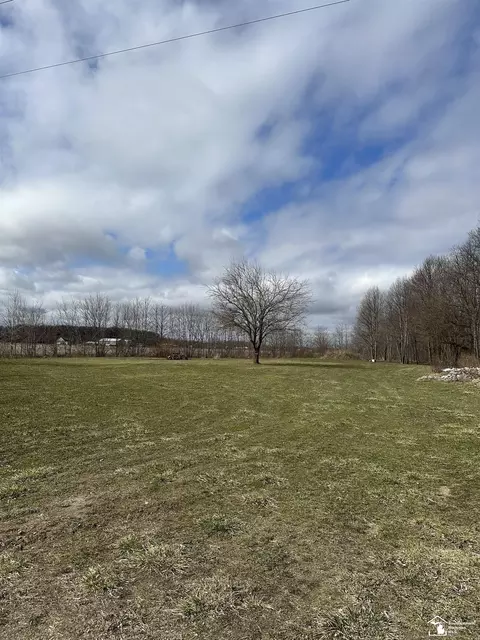Finzel, Carleton, MI 48117