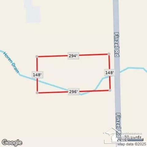 Finzel, Carleton, MI 48117 photo 4