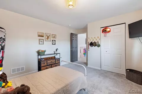 Bedroom - 3202 Sutton, Adrian, MI 49221 photo 7 of 7