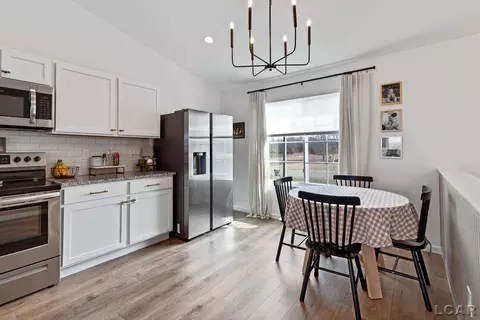 Kitchen - 3202 Sutton, Adrian, MI 49221 photo 5 of 5