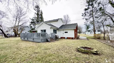 227 Orchard, Monroe, MI 48162 photo 3