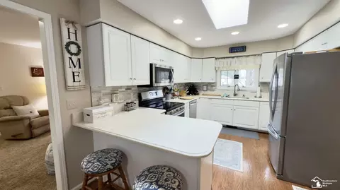 227 Orchard, Monroe, MI 48162 photo 12