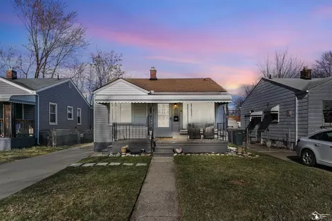2216 Progress, Lincoln Park, MI 48146
