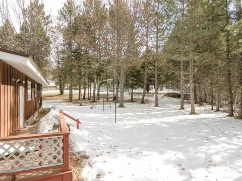 2012 E Pierce, Wakefield, MI 49968 photo 7