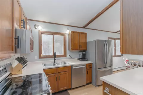 2012 E Pierce, Wakefield, MI 49968 photo 15