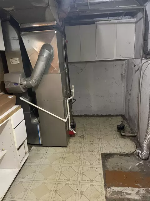 28046 Leroy, Romulus, MI 48174 photo 21