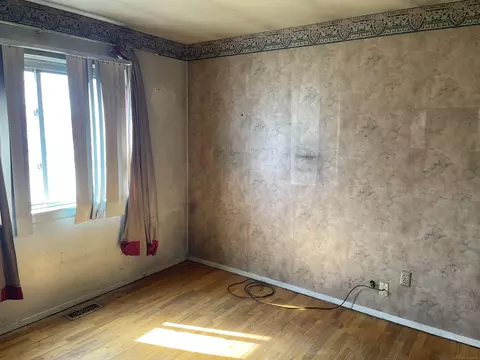 28046 Leroy, Romulus, MI 48174 photo 13