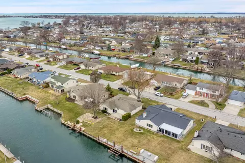 7275 Riverside, Algonac, MI 48001 photo 33