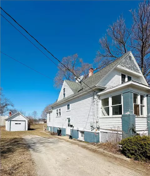 639 N N Ctr, Sebewaing, MI 48759