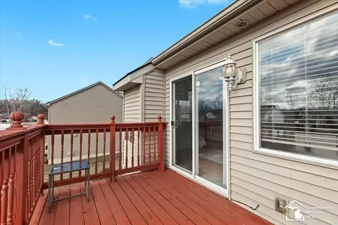 Exterior - 16630 Jessica, Romulus, MI 48174 photo 5 of 11