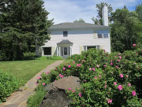 500 Lakeshore, Ontonagon, MI 49953