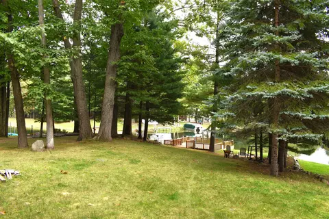 4696 Canniche, Gladwin, MI 48624 photo 10