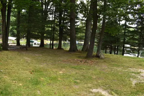 4696 Canniche, Gladwin, MI 48624 photo 12