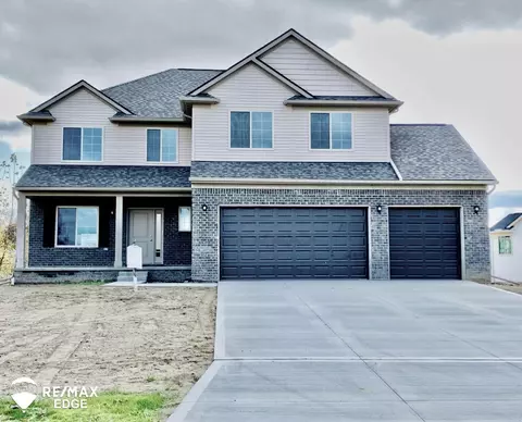 8335 Peninsula, Grand Blanc, MI 48439