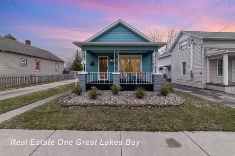 1315 18th, Bay City, MI 48708