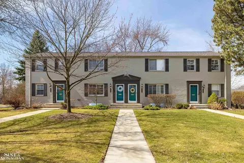 1694 Graefield #55, Birmingham, MI 48009