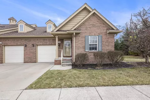 42312 Lorenzo, Clinton Township, MI 48038