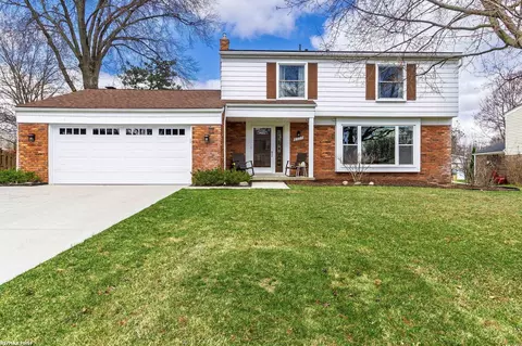 8937 Hedgeway, Shelby Township, MI 48317