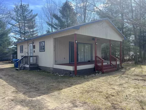 6610 Circle, Harrison, MI 48625