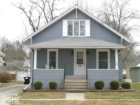 740 N N Park, Owosso, MI 48867