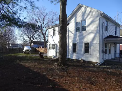 Exterior - 917 N Broad, Adrian, MI 49221 photo 1 of 2