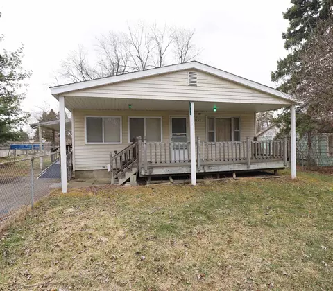 1037 Pinehurst, Mount Morris, MI 48458