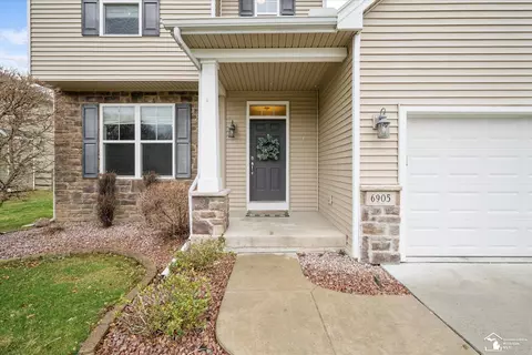 6905 Deer Rdg, Temperance, MI 48182