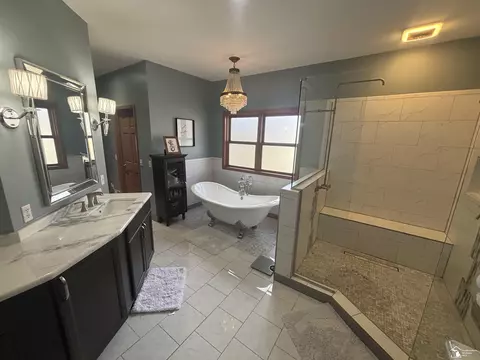 9175 Valetta, Temperance, MI 48182 photo 16