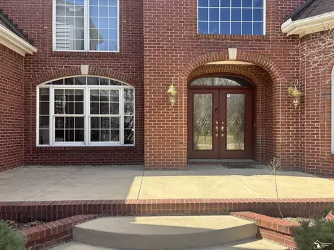 9175 Valetta, Temperance, MI 48182 photo 5