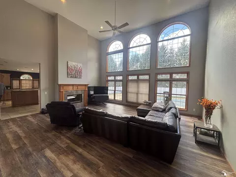9175 Valetta, Temperance, MI 48182 photo 8