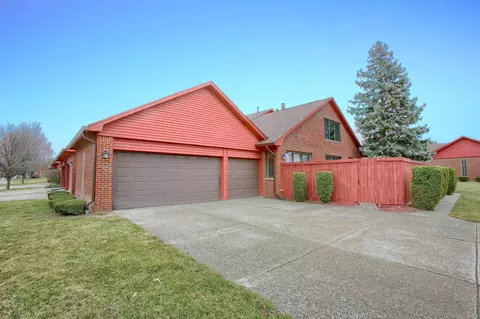 42130 Toddmark #7, Clinton Township, MI 48038